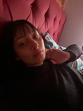 Scarlett Millerw online show from November 5, 2025, 2:06 pm