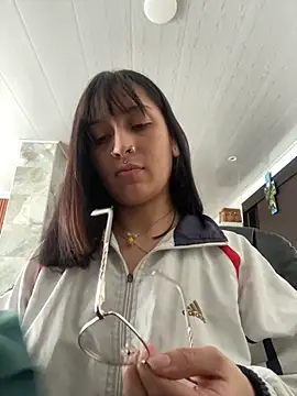 Scarlett Millerw online show from November 10, 2025, 2:05 pm