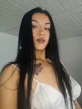 gabii hardy online show from February 23, 2026, 12:24 pm