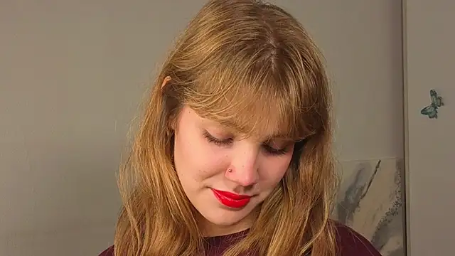 pienaple online show from September 27, 2025, 4:17 am