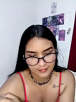 Snapshot of Renata_Zoe chatting on October 7, 2025, 2:09 am Renata Zoe online show from October 7, 2025, 2:09 am