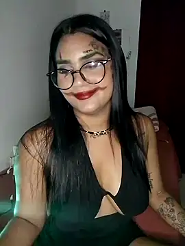 Snapshot of Renata_Zoe chatting on October 31, 2025, 2:45 am Renata Zoe online show from October 31, 2025, 2:45 am