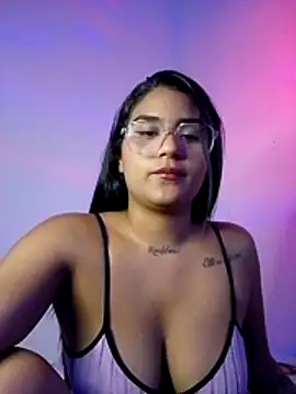 Renata Zoe online show from February 5, 2026, 12:59 am