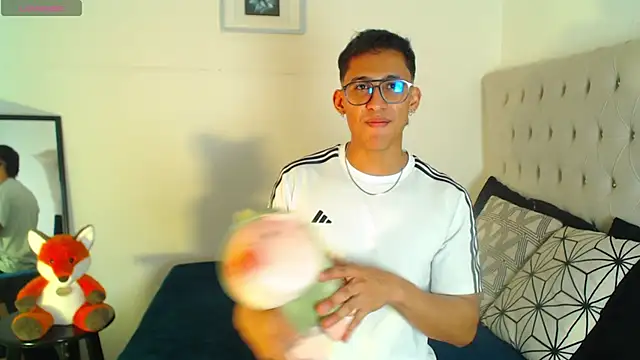 SalvadorFit online show from November 9, 2025, 8:29 pm