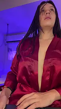 Snapshot of MeganMyerss_ chatting on October 25, 2025, 9:31 pm MeganMyerss  online show from October 25, 2025, 9:31 pm