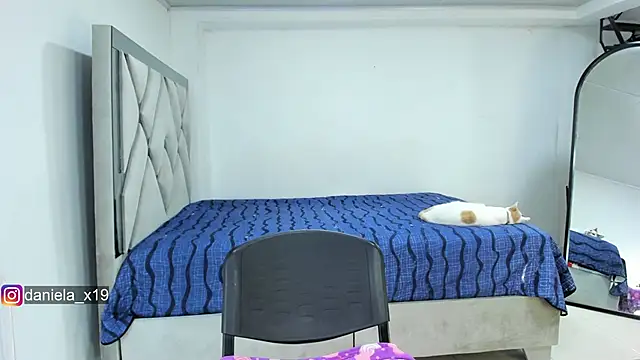 Daniela x19 online show from October 11, 2025, 2:44 am