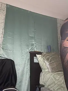 foreigntitts  online show from February 24, 2026, 3:04 am