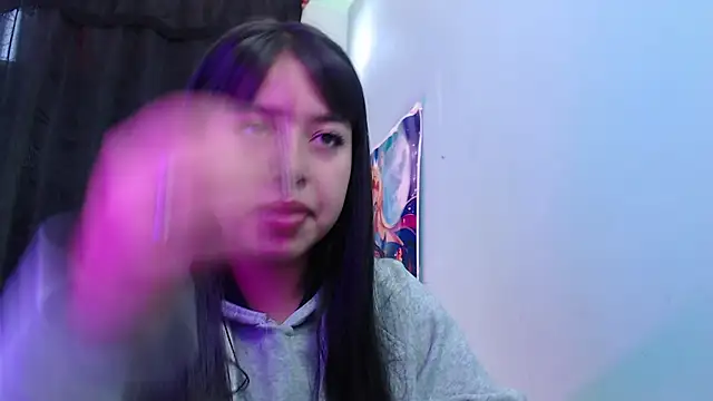 Snapshot of queen_salomme chatting on September 28, 2025, 11:59 am queen salomme online show from September 28, 2025, 11:59 am