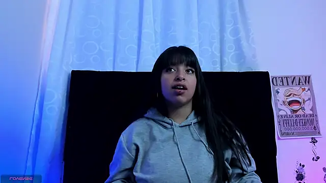 Snapshot of queen_salomme chatting on October 6, 2025, 11:51 am queen salomme online show from October 6, 2025, 11:51 am