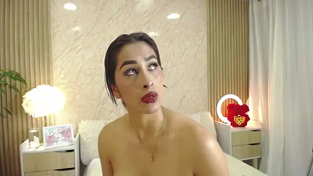 Snapshot of LawGoldman chatting on October 2, 2025, 11:34 pm LawGoldman online show from October 2, 2025, 11:34 pm