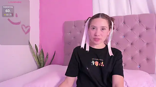 Snapshot of Daniela_Brown1 chatting on October 9, 2025, 11:14 pm Daniela Brown1 online show from October 9, 2025, 11:14 pm