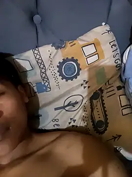 chrisdani25 online show from September 17, 2025, 5:09 am