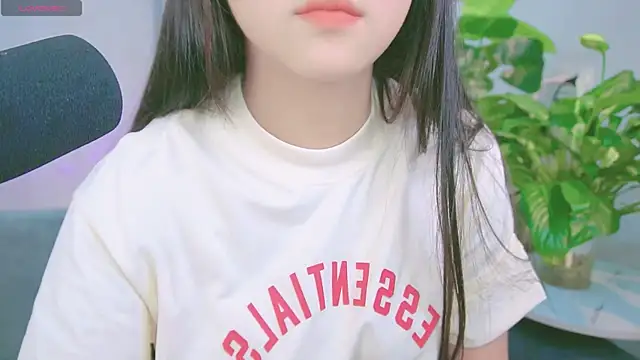 Cherry-26 online show from September 22, 2025, 1:35 pm