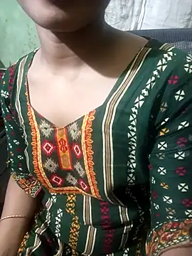 Snapshot of Cute_Couple59 chatting on October 16, 2025, 10:16 am Cute Couple59 online show from October 16, 2025, 10:16 am