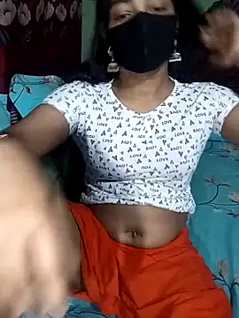 Snapshot of Cute_Couple59 chatting on April 3, 2026, 6:28 pm Cute Couple59 online show from April 3, 2026, 6:28 pm