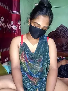 Snapshot of Cute_Couple59 chatting on April 18, 2026, 7:51 pm Cute Couple59 online show from April 18, 2026, 7:51 pm