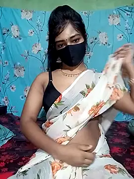 Snapshot of Cute_Couple59 chatting on May 1, 2026, 6:34 pm Cute Couple59 online show from May 1, 2026, 6:34 pm