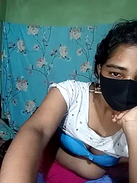 Snapshot of Cute_Couple59 chatting on May 4, 2026, 11:12 pm Cute Couple59 online show from May 4, 2026, 11:12 pm