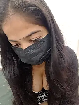 Snapshot of Rihana_01 chatting on November 2, 2025, 6:49 am Rihana 01 online show from November 2, 2025, 6:49 am