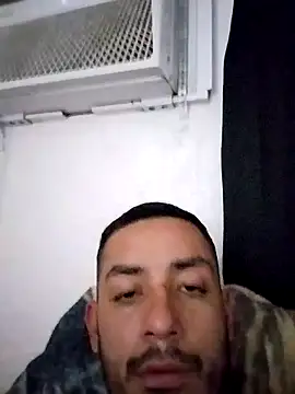 Snapshot of Gisalazar123 chatting on October 27, 2025, 1:42 am Gisalazar123 online show from October 27, 2025, 1:42 am