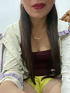 Milky-milk online show from April 23, 2026, 1:35 pm