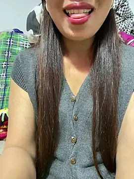 Snapshot of Milky-milk chatting on July 6, 2026, 11:18 am Milky-milk online show from July 6, 2026, 11:18 am