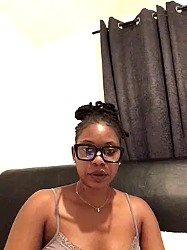 Snapshot of PrincessMelxx chatting on September 20, 2025, 9:16 pm PrincessMelxx online show from September 20, 2025, 9:16 pm