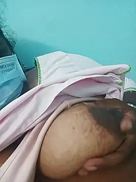 Snapshot of Ammulu-k chatting on September 26, 2025, 5:44 am Ammulu-k online show from September 26, 2025, 5:44 am