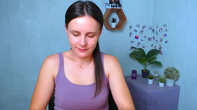 EvelinaMiss  online show from October 5, 2025, 3:27 am