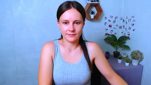 EvelinaMiss  online show from October 25, 2025, 2:52 am