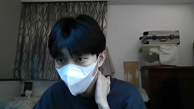 kai101010 online show from January 13, 2026, 10:42 am