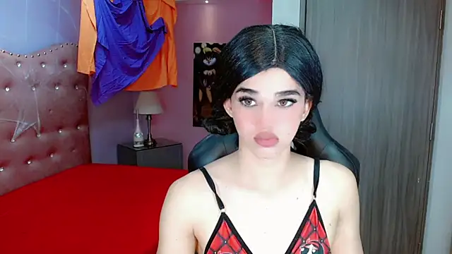 Snapshot of Sophia_Stonee chatting on October 16, 2025, 2:07 pm Sophia Stonee online show from October 16, 2025, 2:07 pm