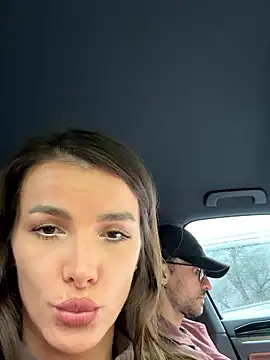 Snapshot of fit_vic chatting on October 6, 2025, 10:34 am fit vic online show from October 6, 2025, 10:34 am