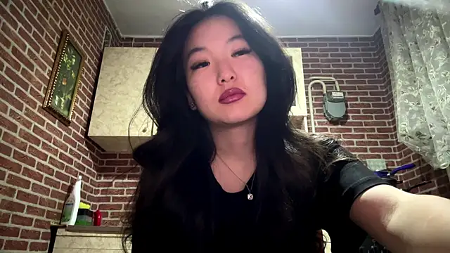 EmmaLeexth online show from January 11, 2026, 2:11 pm