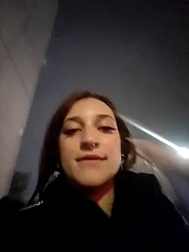 Snapshot of laradoom chatting on October 12, 2025, 3:38 am laradoom online show from October 12, 2025, 3:38 am