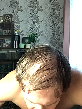 Night Alex online show from October 12, 2025, 9:41 am