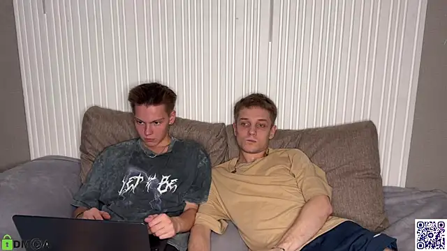 Snapshot of Eaton_ chatting on October 13, 2025, 3:45 pm Eaton online show from October 13, 2025, 3:45 pm