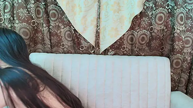 Snapshot of Dulcee_1 chatting on October 4, 2025, 11:19 am Dulcee 1 online show from October 4, 2025, 11:19 am