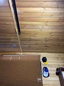 Snapshot of Dani_and_Ander chatting on October 3, 2025, 2:03 pm Dani and Ander online show from October 3, 2025, 2:03 pm