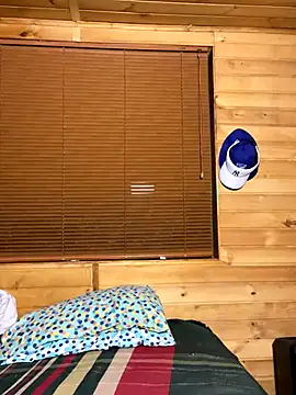 Snapshot of Dani_and_Ander chatting on October 16, 2025, 11:06 pm Dani and Ander online show from October 16, 2025, 11:06 pm