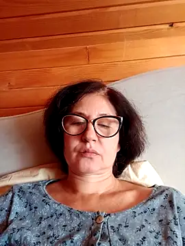 vikimoon11 online show from September 23, 2025, 10:18 am