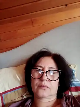 vikimoon11 online show from September 28, 2025, 10:20 am