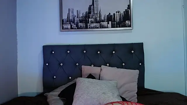 Snapshot of LuzAngie chatting on October 7, 2025, 7:11 pm LuzAngie online show from October 7, 2025, 7:11 pm