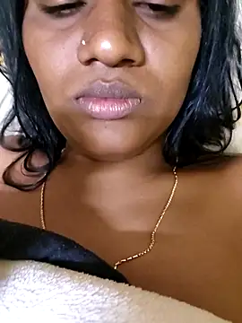 duskeyqeen online show from September 18, 2025, 2:19 pm