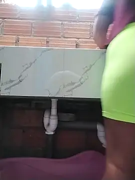 Karin 39 online show from March 21, 2026, 2:42 pm