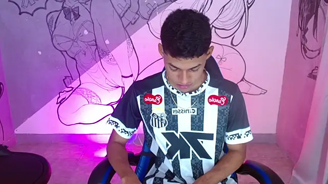 Snapshot of deivid_bigcock1 chatting on January 16, 2026, 12:14 am deivid bigcock1 online show from January 16, 2026, 12:14 am