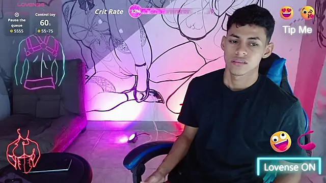 Snapshot of deivid_bigcock1 chatting on February 9, 2026, 12:14 am deivid bigcock1 online show from February 9, 2026, 12:14 am