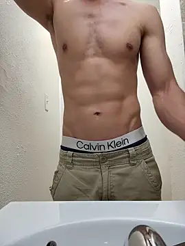 Snapshot of gymratforyouu chatting on September 20, 2025, 6:36 am gymratforyouu online show from September 20, 2025, 6:36 am