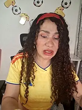 Lina 444 online show from June 12, 2026, 2:10 am