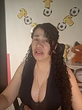 Lina 444 online show from June 19, 2026, 9:51 pm
